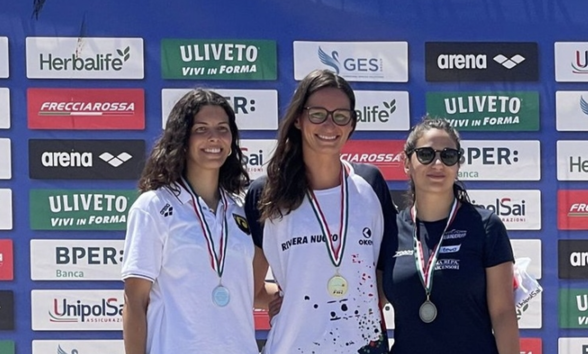 SIMIONATO ELISA REGINA DEI 200 DORSO: ORO MASTER M35 AI CAMPIONATI MASTER